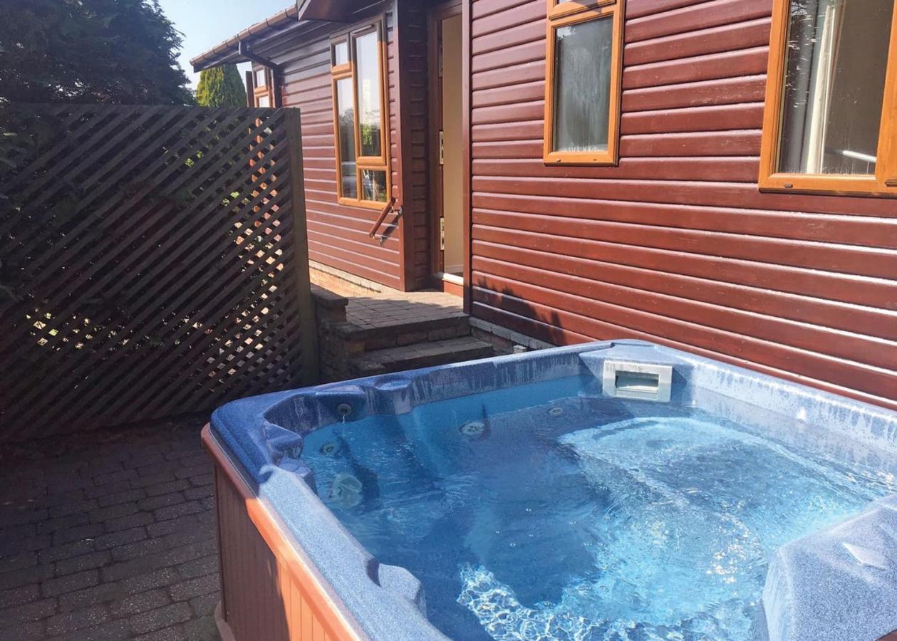 Hollybrook Lodges Easingwold Exterior foto